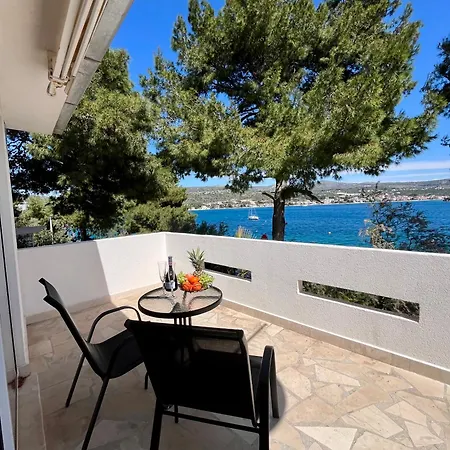 Bronislovas Apartment Rogoznica (Sibenik-Knin)