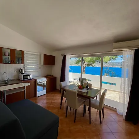 Bronislovas * Rogoznica (Sibenik-Knin)